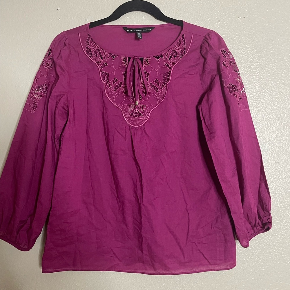 White House Black Market
Dark Pink Floral Cutout Blouse
Tunic. Size XSmall - Picture 6 of 15